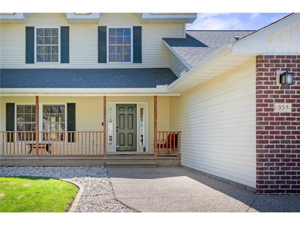 955 Park Drive Belle Plaine MN 56011 7041661 image3
