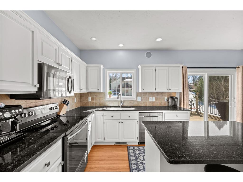 955 Park Drive Belle Plaine MN 56011 7041661 image5