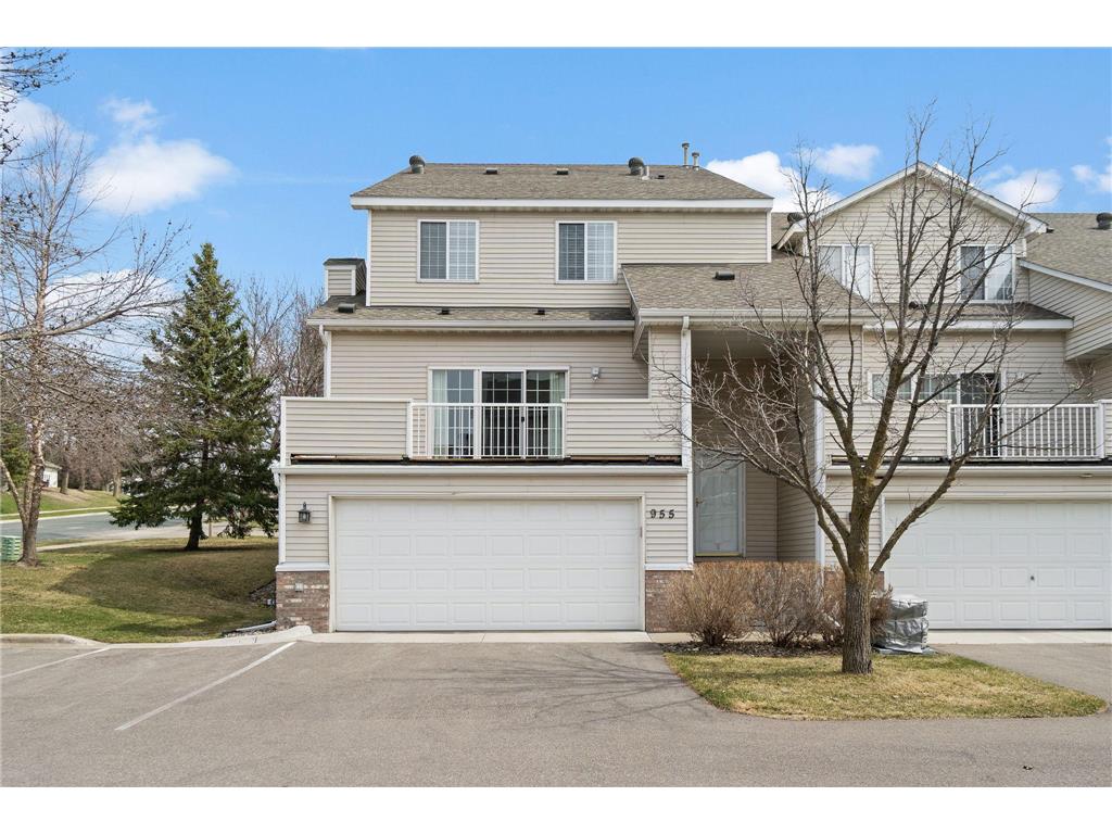 955 Santa Vera Drive Chanhassen MN 55317 7038032 image1