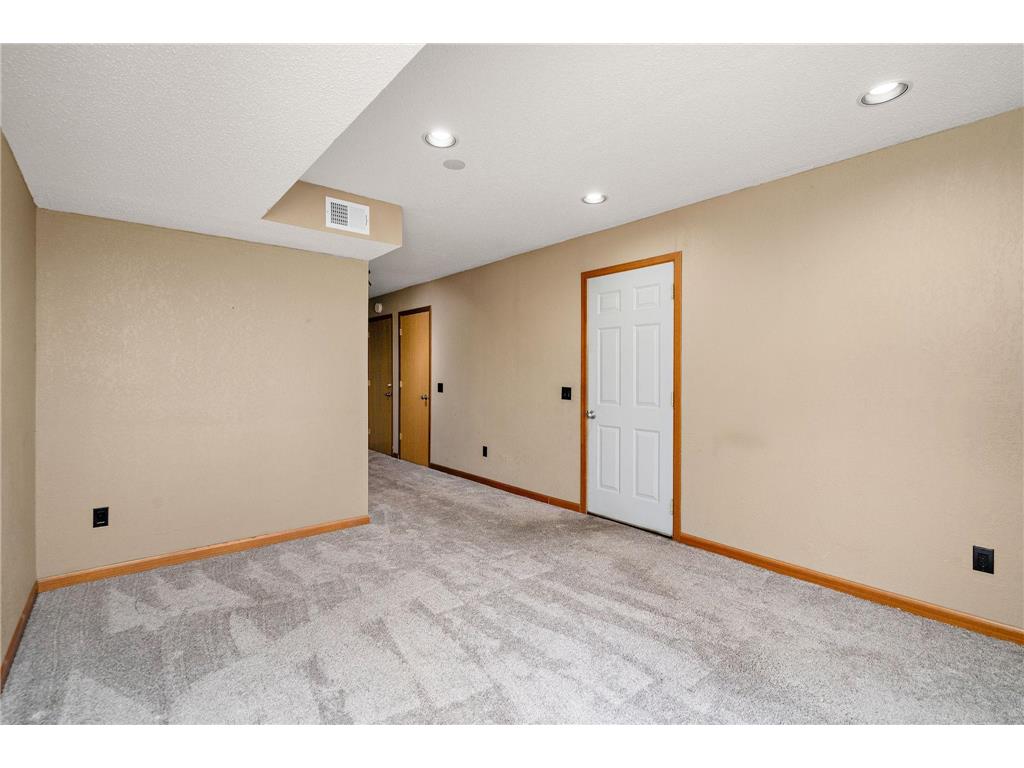 955 Santa Vera Drive Chanhassen MN 55317 7038032 image23