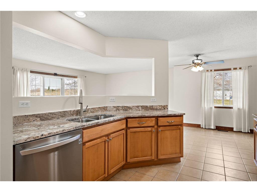 955 Santa Vera Drive Chanhassen MN 55317 7038032 image9