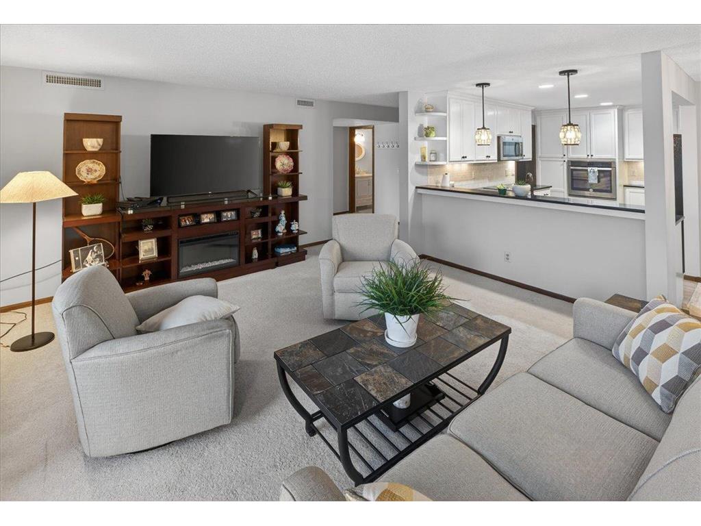 9550 Collegeview Road #218 Bloomington MN 55437 7040830 image8