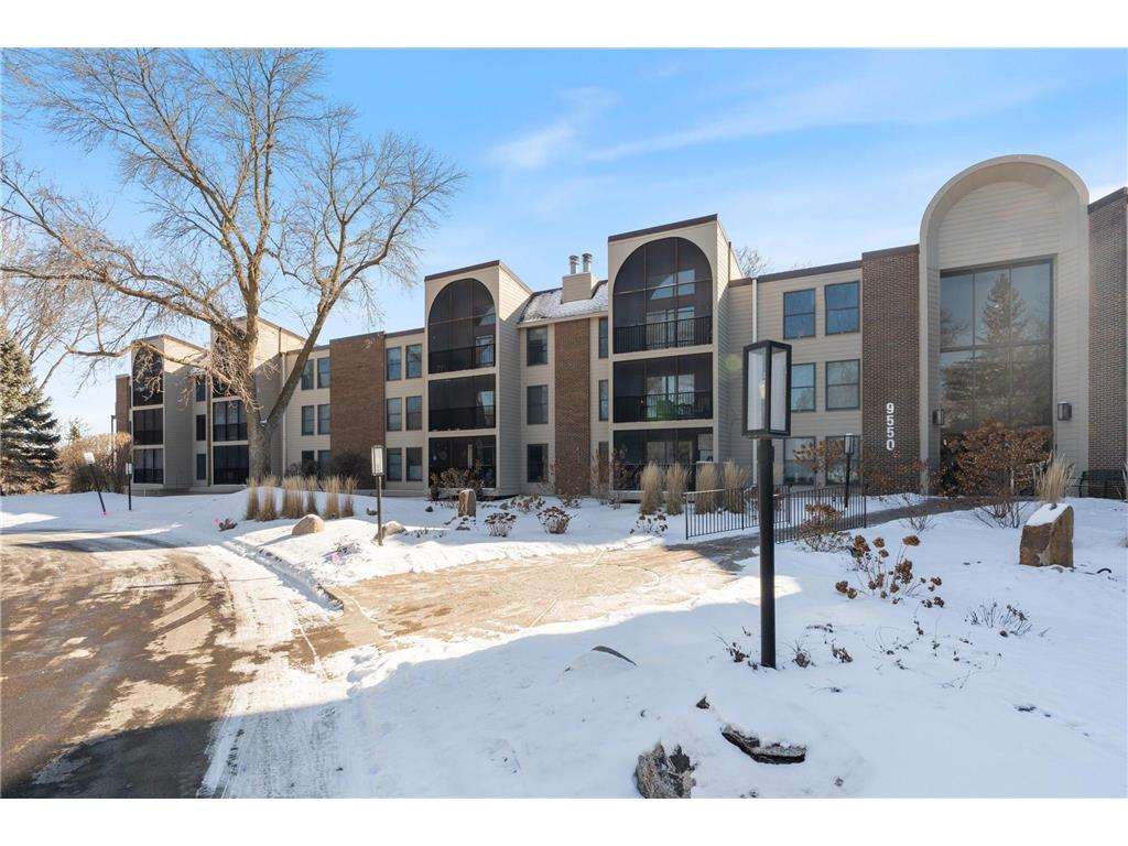 9550 Collegeview Road #316 Bloomington MN 55437 6671644 image1