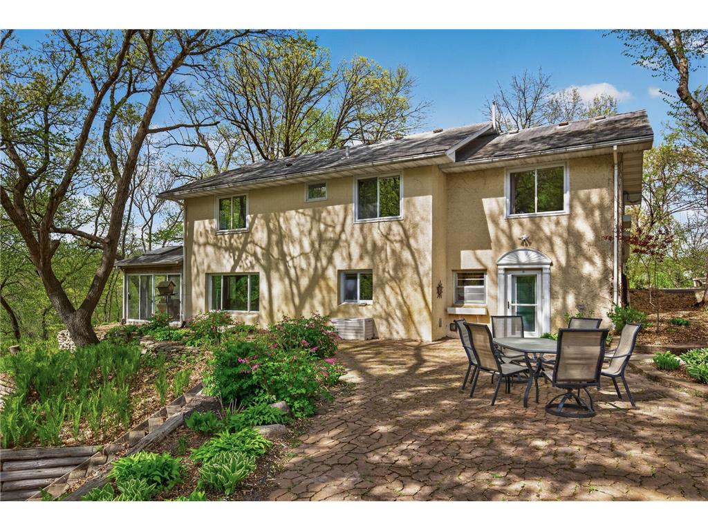 9551 Riverview Road Eden Prairie MN 55347 7065036 image1