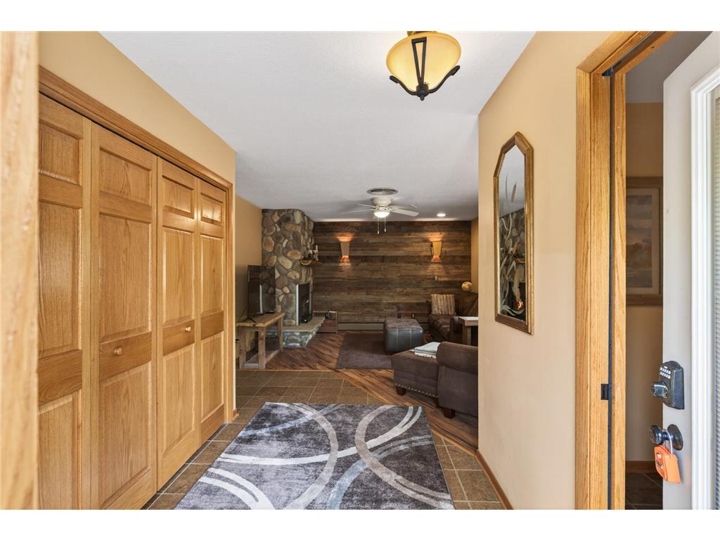 9551 Riverview Road Eden Prairie MN 55347 7065036 image12