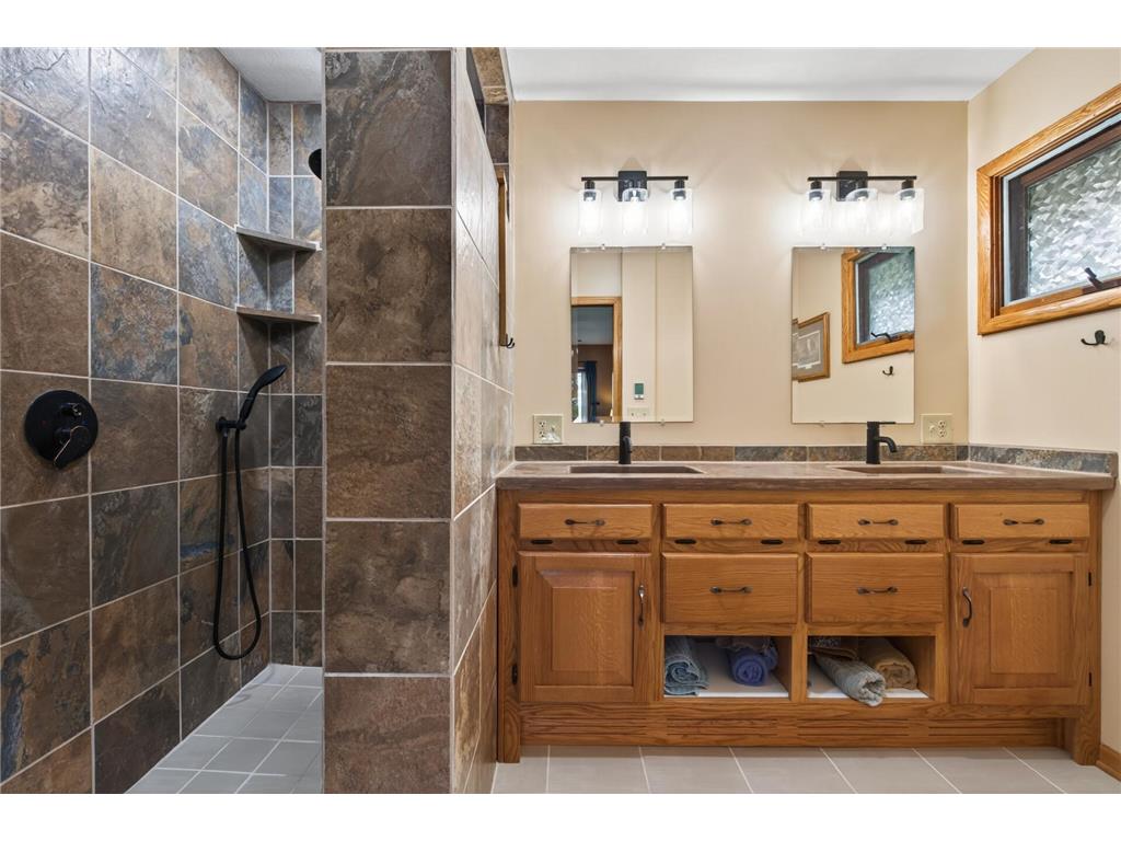 9551 Riverview Road Eden Prairie MN 55347 7065036 image17