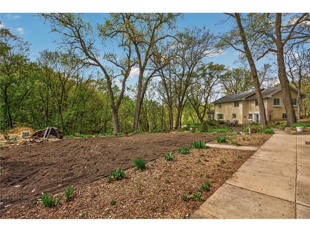 9551 Riverview Road Eden Prairie MN 55347 7065036 image25