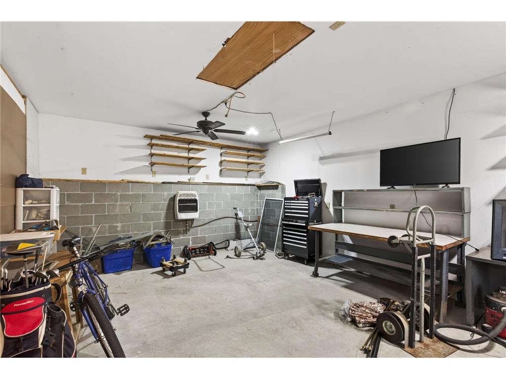 9551 Riverview Road Eden Prairie MN 55347 7065036 image28