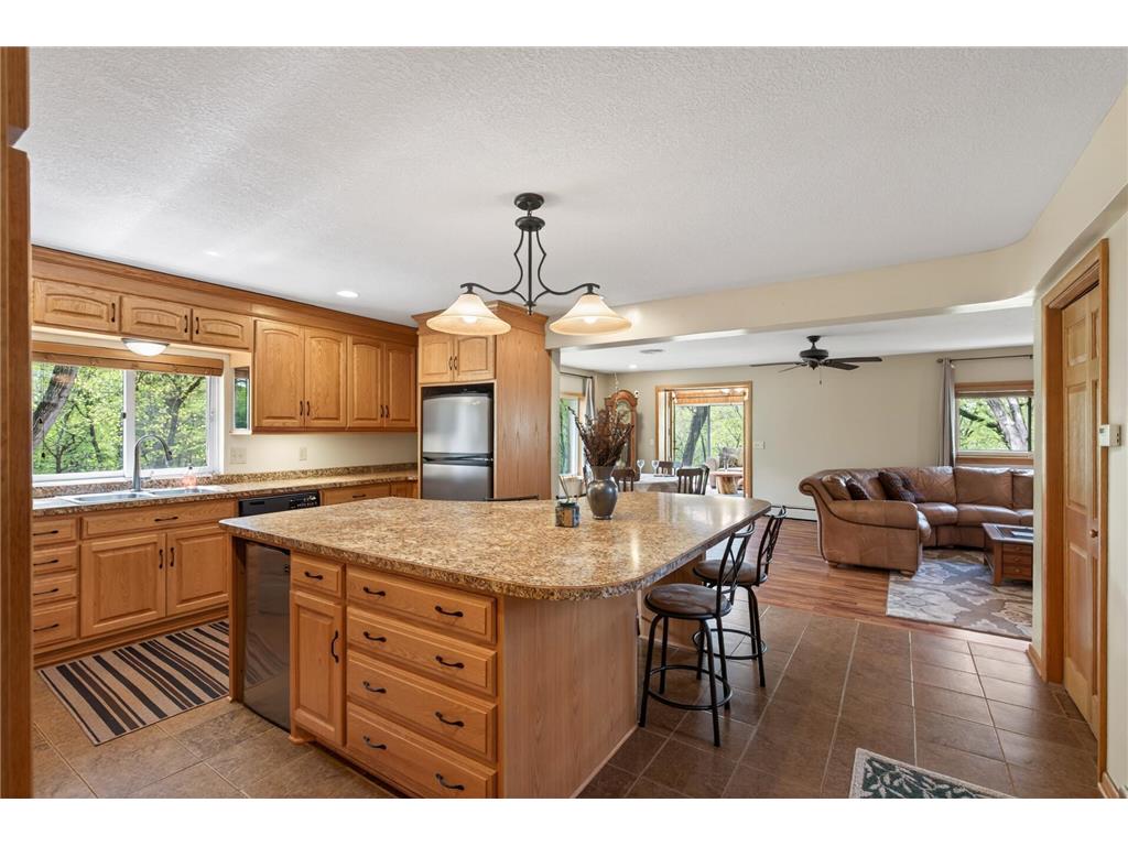 9551 Riverview Road Eden Prairie MN 55347 7065036 image6
