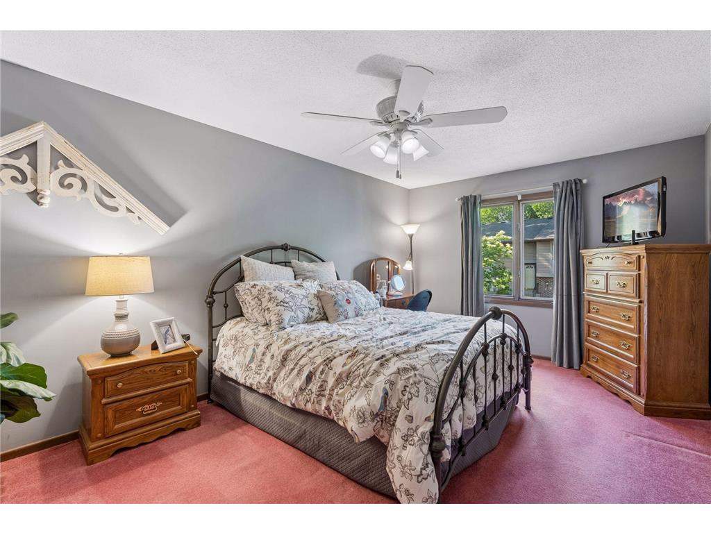 9558 Kingsview Lane N Maple Grove MN 55369 7089537 image10