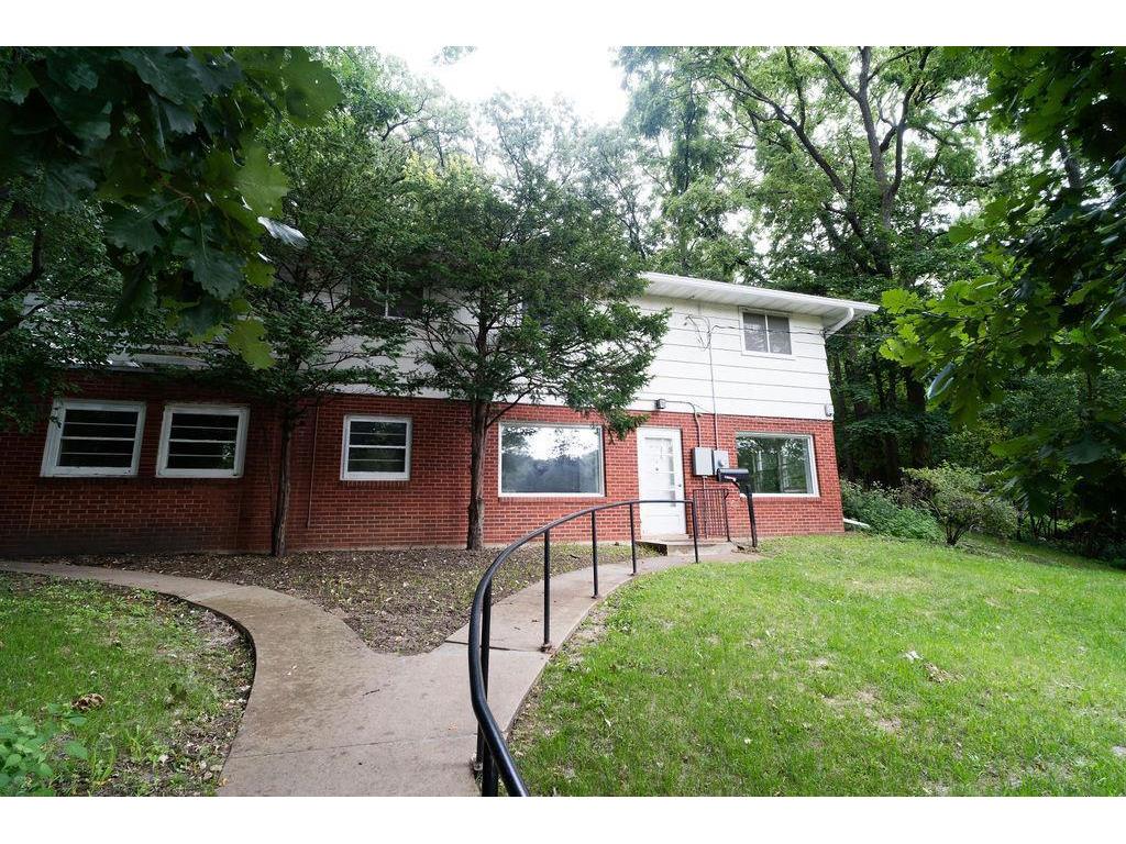 956 14th Avenue SW Rochester MN 55902 6716774 image1