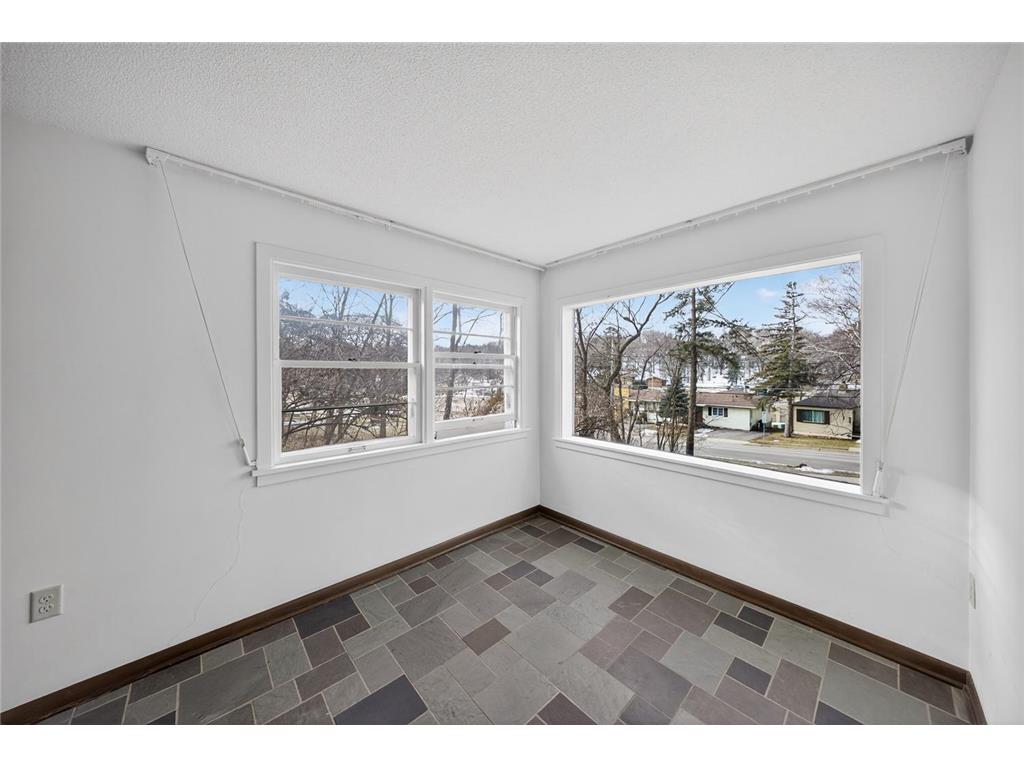 956 14th Avenue SW Rochester MN 55902 7008340 image13