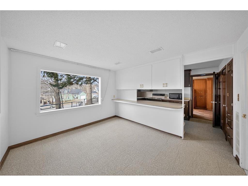 956 14th Avenue SW Rochester MN 55902 7008340 image14