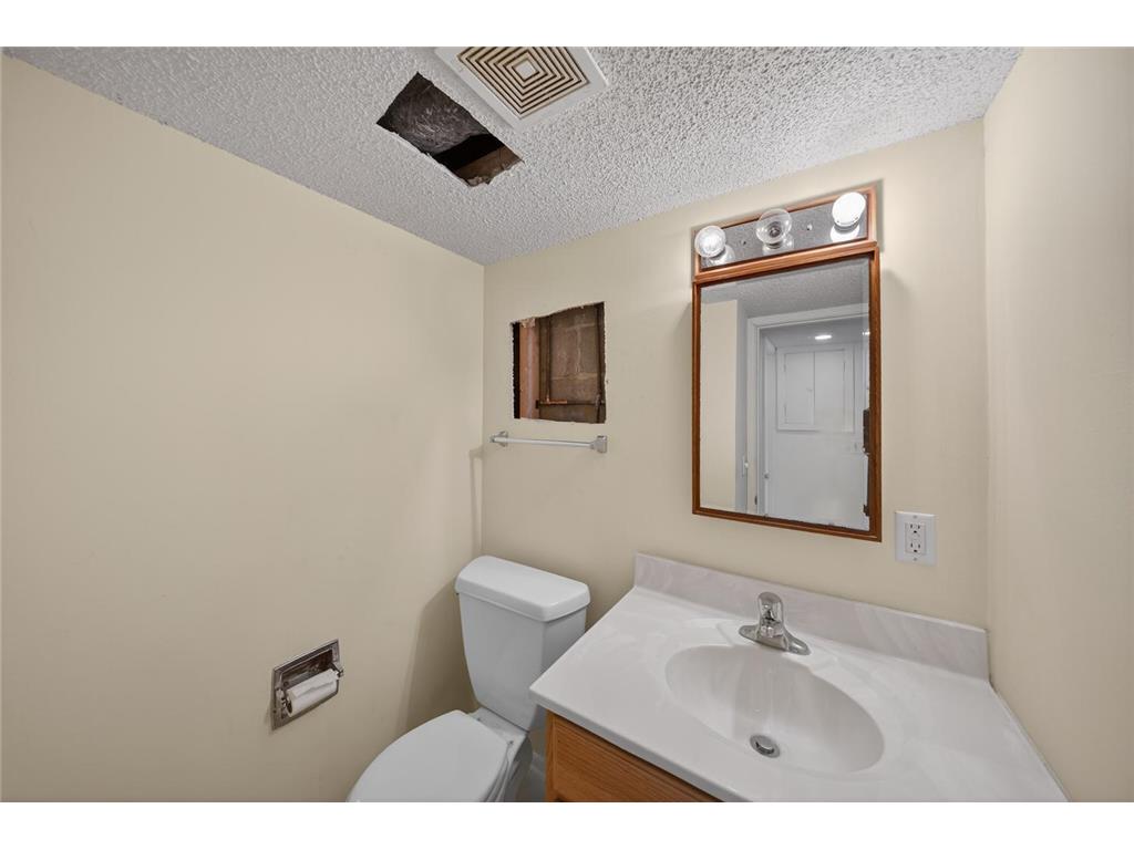 956 14th Avenue SW Rochester MN 55902 7008340 image18