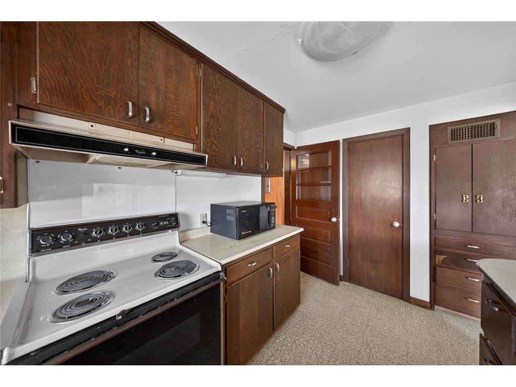 956 14th Avenue SW Rochester MN 55902 7008340 image21