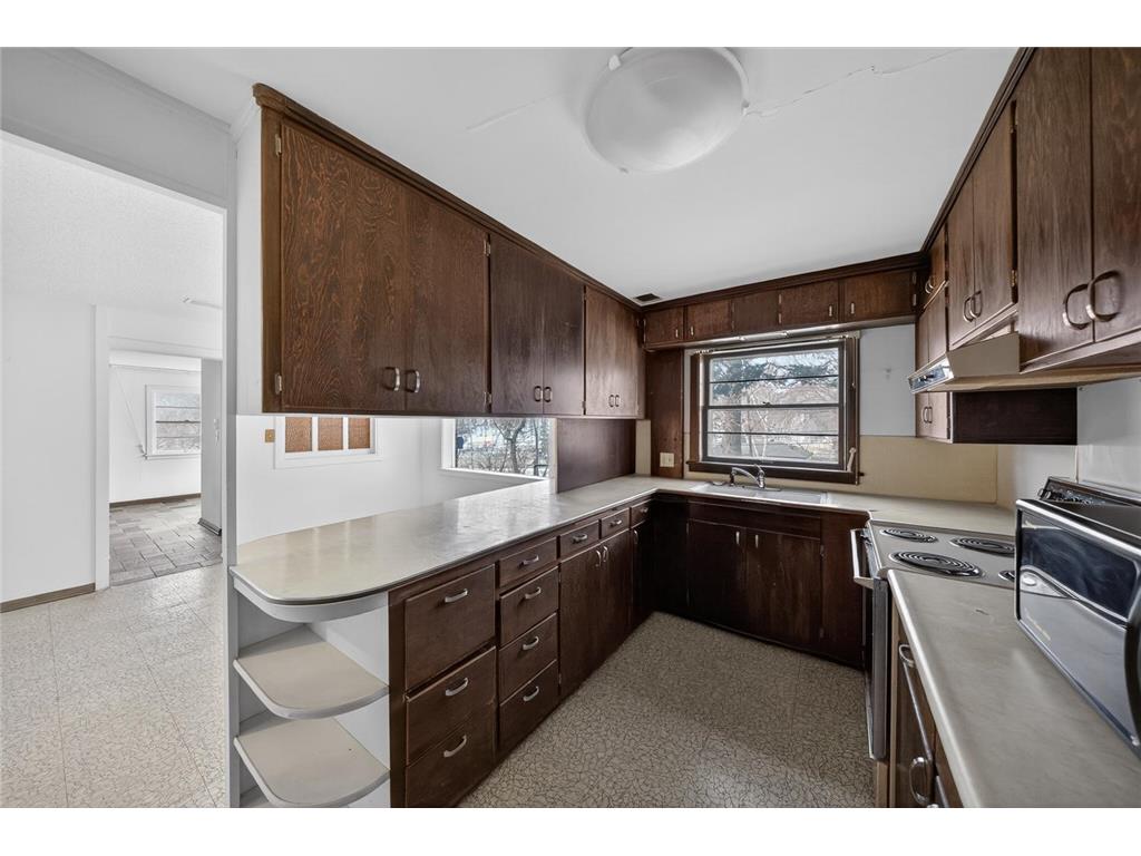 956 14th Avenue SW Rochester MN 55902 7008340 image23