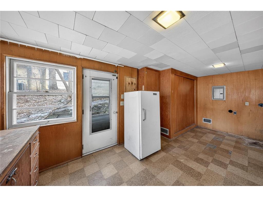 956 14th Avenue SW Rochester MN 55902 7008340 image27