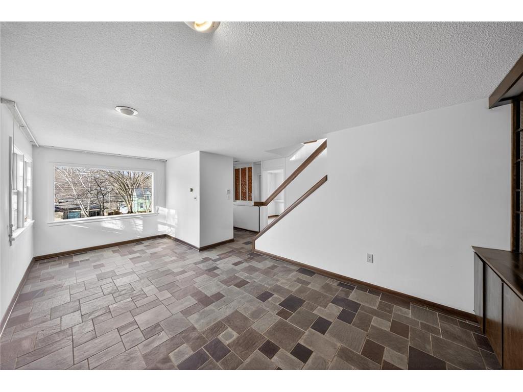 956 14th Avenue SW Rochester MN 55902 7008340 image7