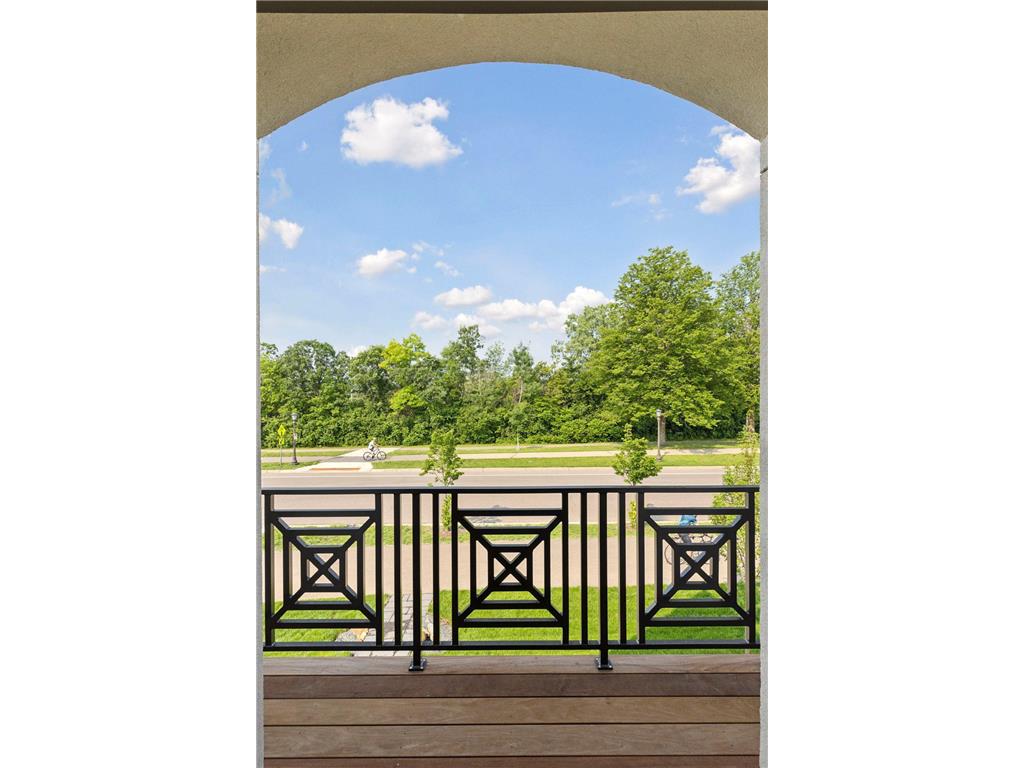 956 Mississippi River Boulevard S Saint Paul MN 55116 - Mississippi 6745648 image29