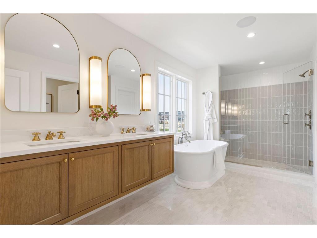 956 Mississippi River Boulevard S Saint Paul MN 55116 - Mississippi 6745648 image30