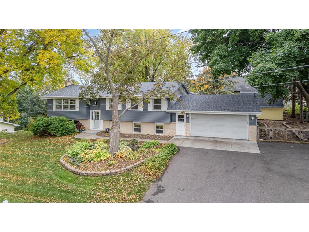 956 Orchard Lane Roseville MN 55113 6791306 image1