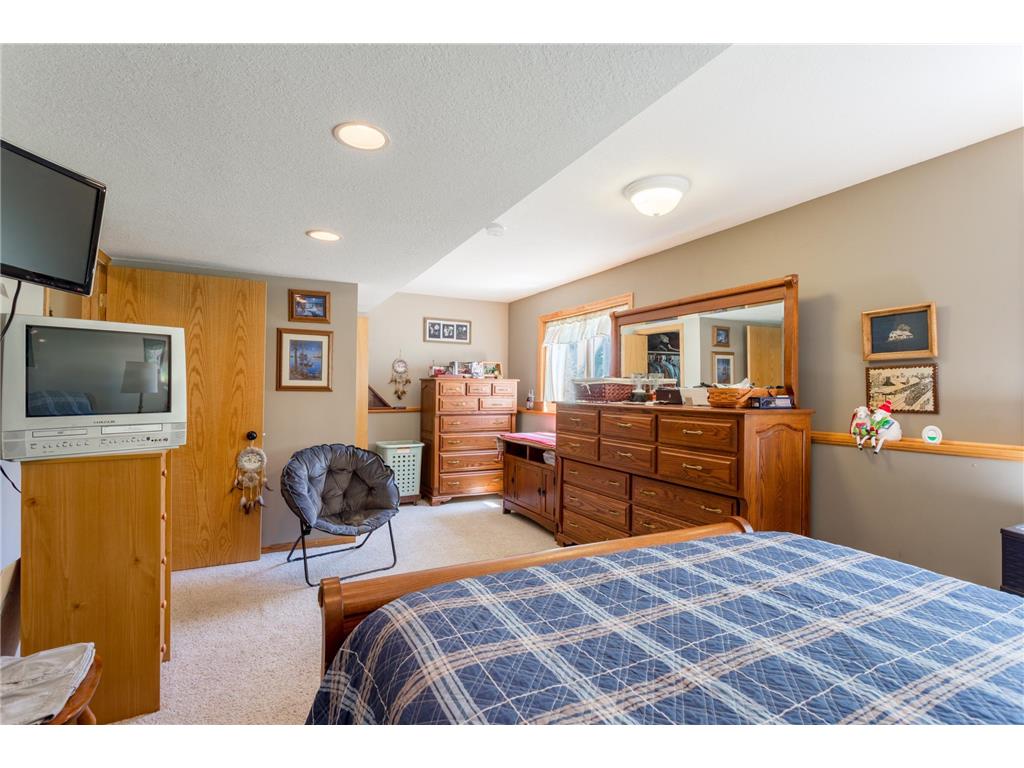 956 Sunflower Way Amery WI 54001 7090410 image53