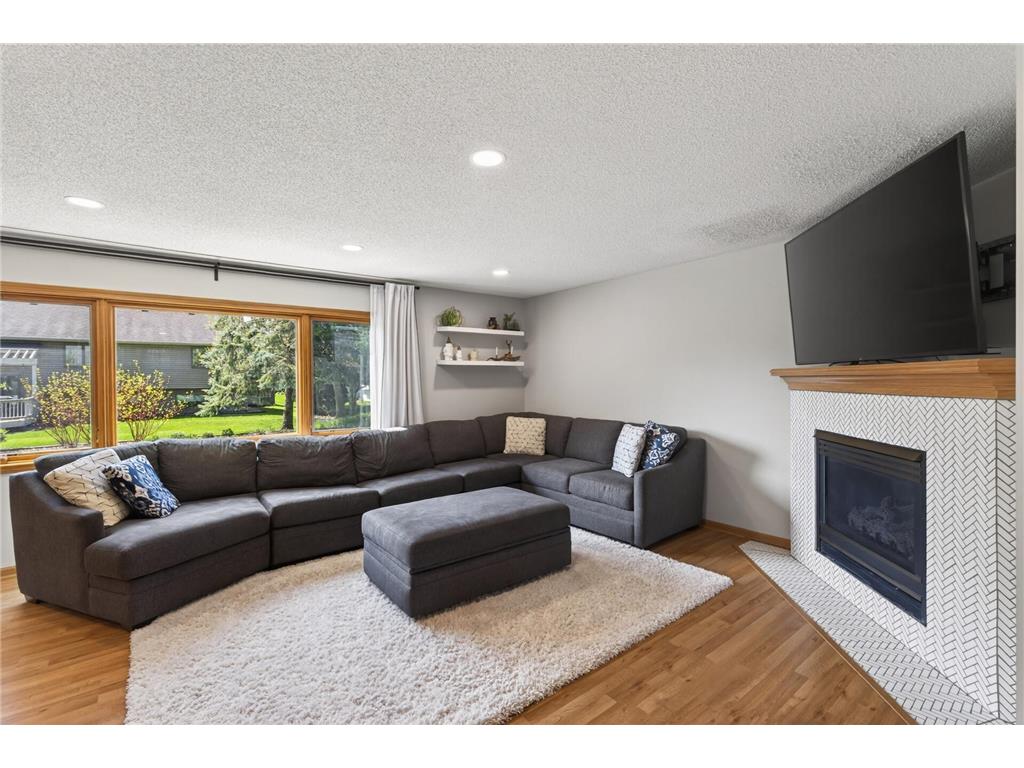 956 Trillium Court Eagan MN 55123 7066536 image17