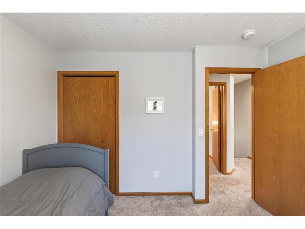 956 Trillium Court Eagan MN 55123 7066536 image30