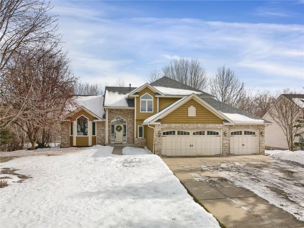 9561 Hillingdon Road, Woodbury, MN, 55125 MLS 6334065 Edina Realty