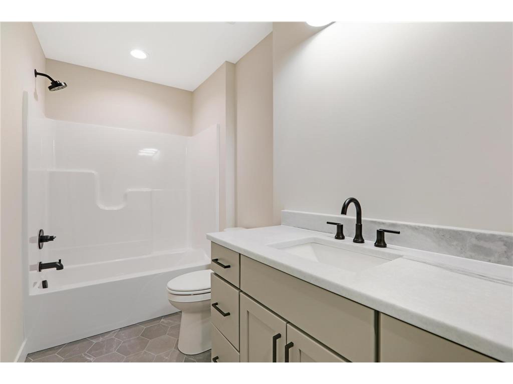 9568 63rd Street S Cottage Grove MN 55016 7067360 image23