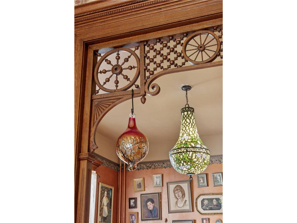 957 Ashland Avenue Saint Paul MN 55104 6819728 image2