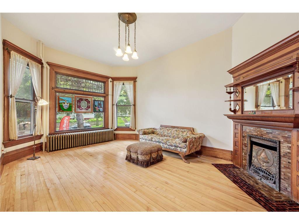957 Ashland Avenue Saint Paul MN 55104 7050439 image6