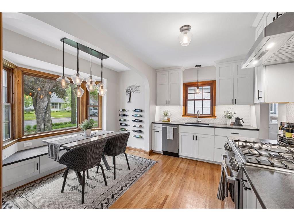 957 Hoyt Avenue W Saint Paul MN 55117 7076907 image3