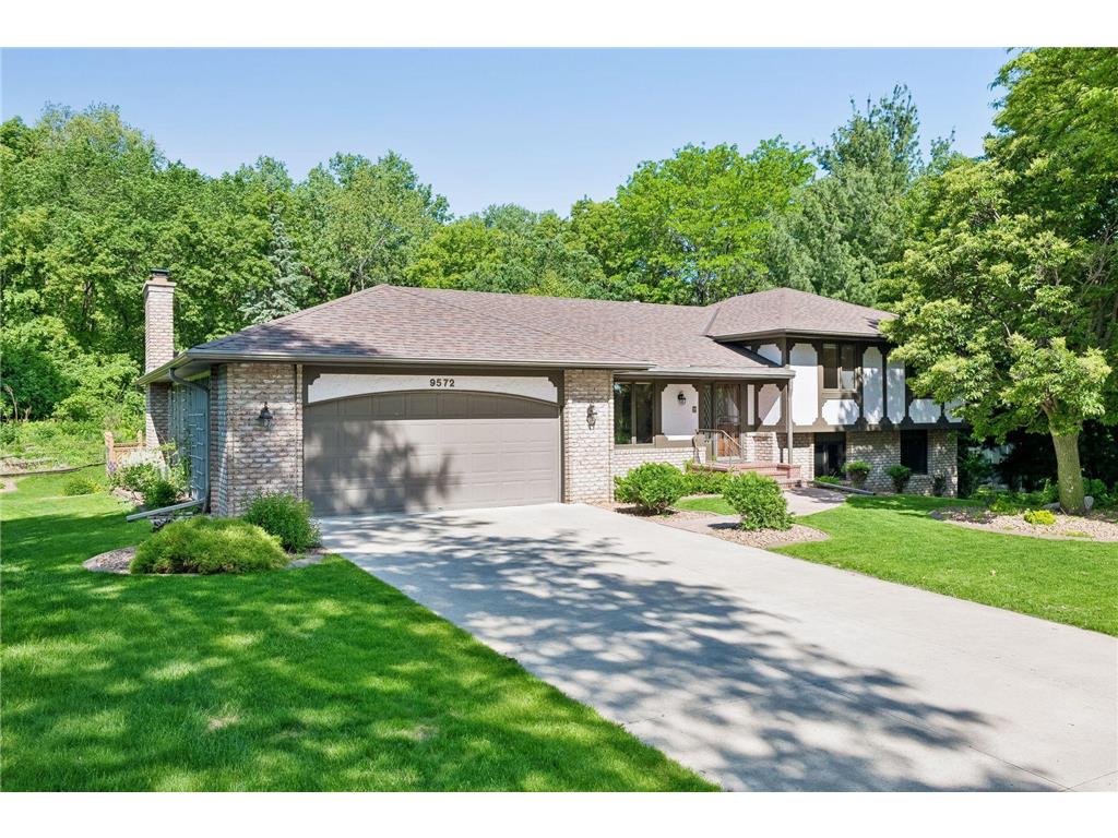 9572 Morris Circle Bloomington MN 55437 7072578 image1
