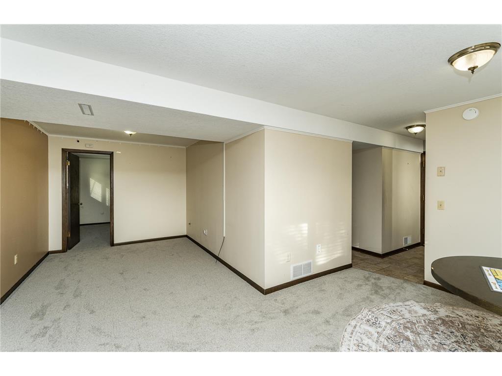 958 28th Street NW Rochester MN 55901 7097074 image20