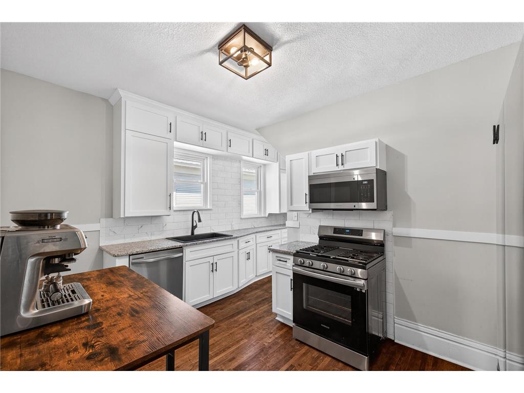 958 Carroll Avenue Saint Paul MN 55104 7061686 image11