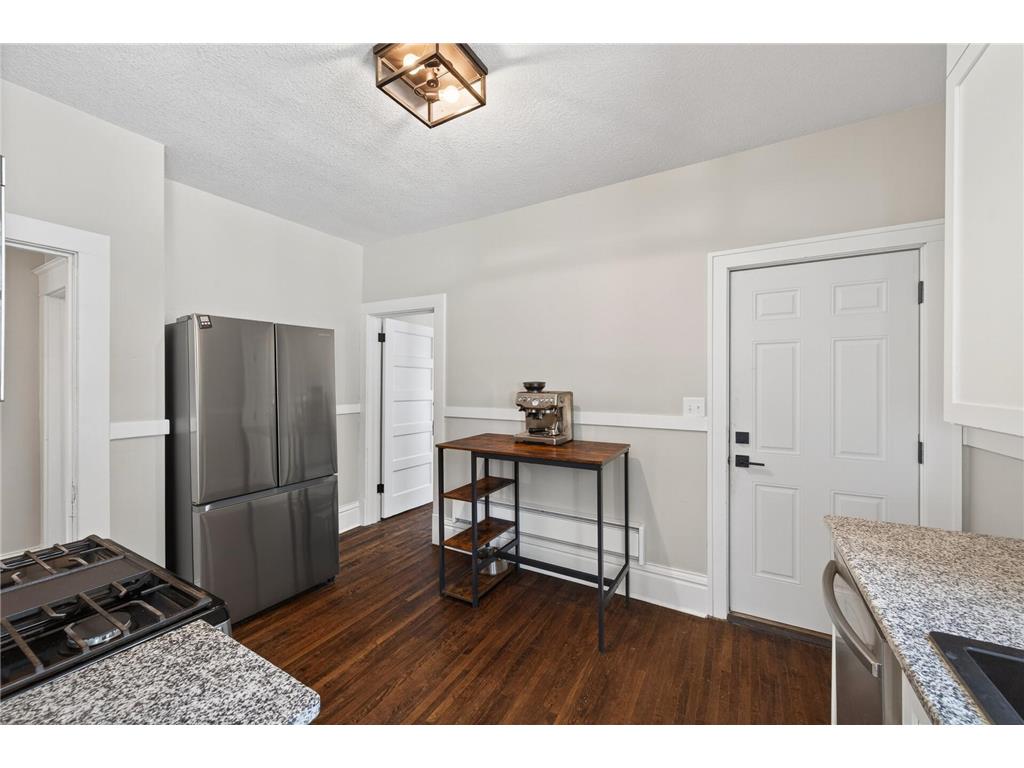 958 Carroll Avenue Saint Paul MN 55104 7061686 image14