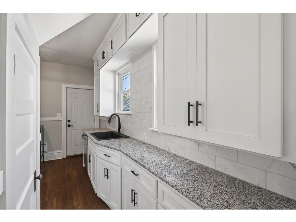 958 Carroll Avenue Saint Paul MN 55104 7061686 image16