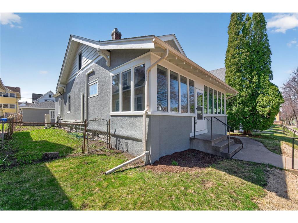 958 Carroll Avenue Saint Paul MN 55104 7061686 image2
