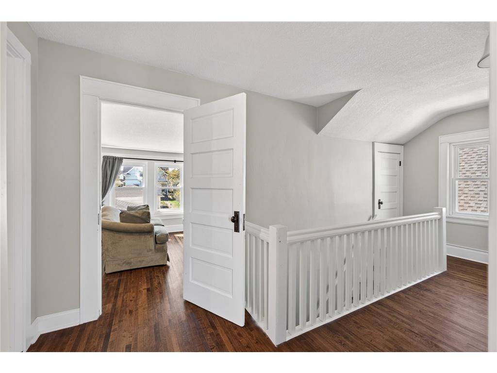 958 Carroll Avenue Saint Paul MN 55104 7061686 image22