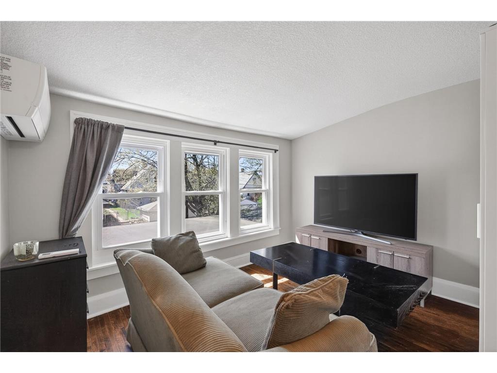 958 Carroll Avenue Saint Paul MN 55104 7061686 image24