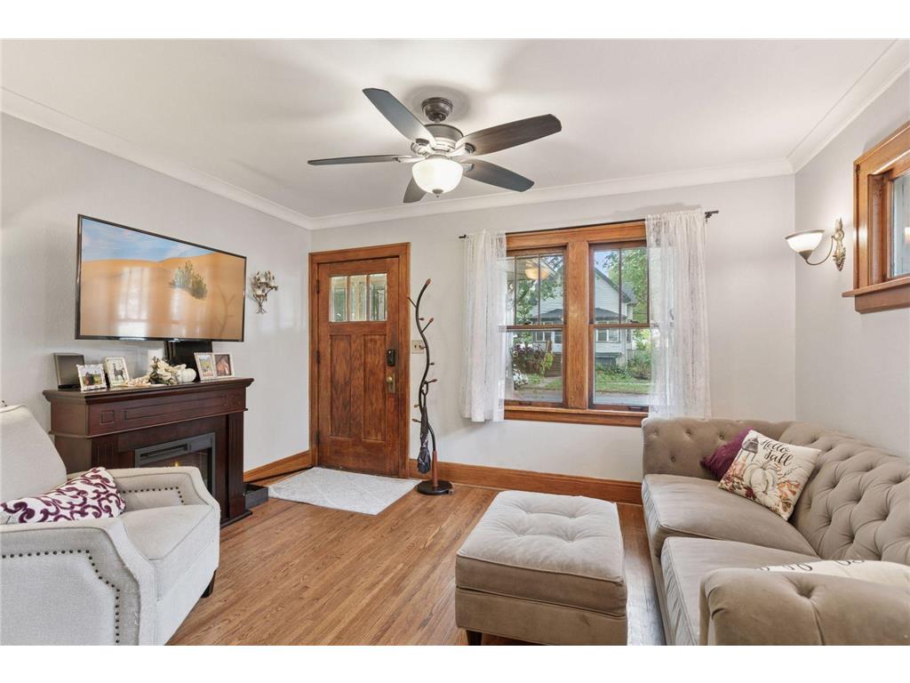 958 James Avenue Saint Paul MN 55102 7005898 image10