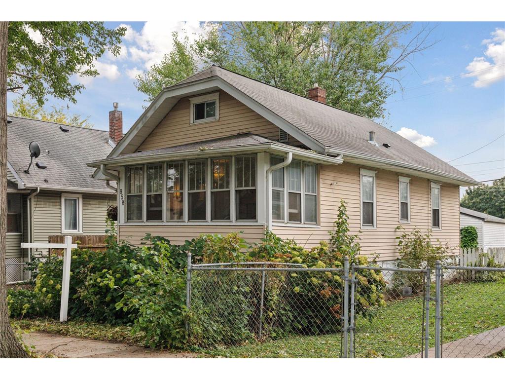 958 James Avenue Saint Paul MN 55102 7005898 image6
