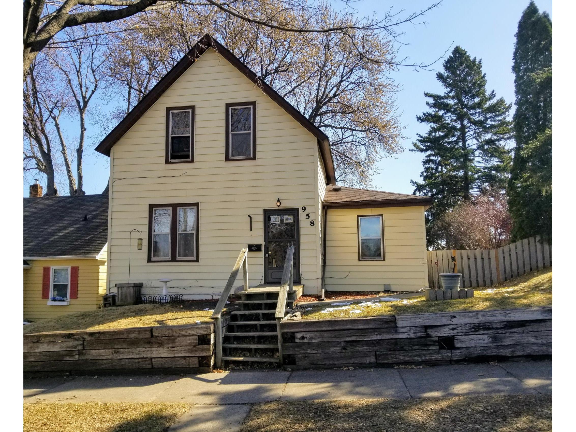 958 Livingston Avenue, West Saint Paul, MN 55118 MLS 5720078 Edina