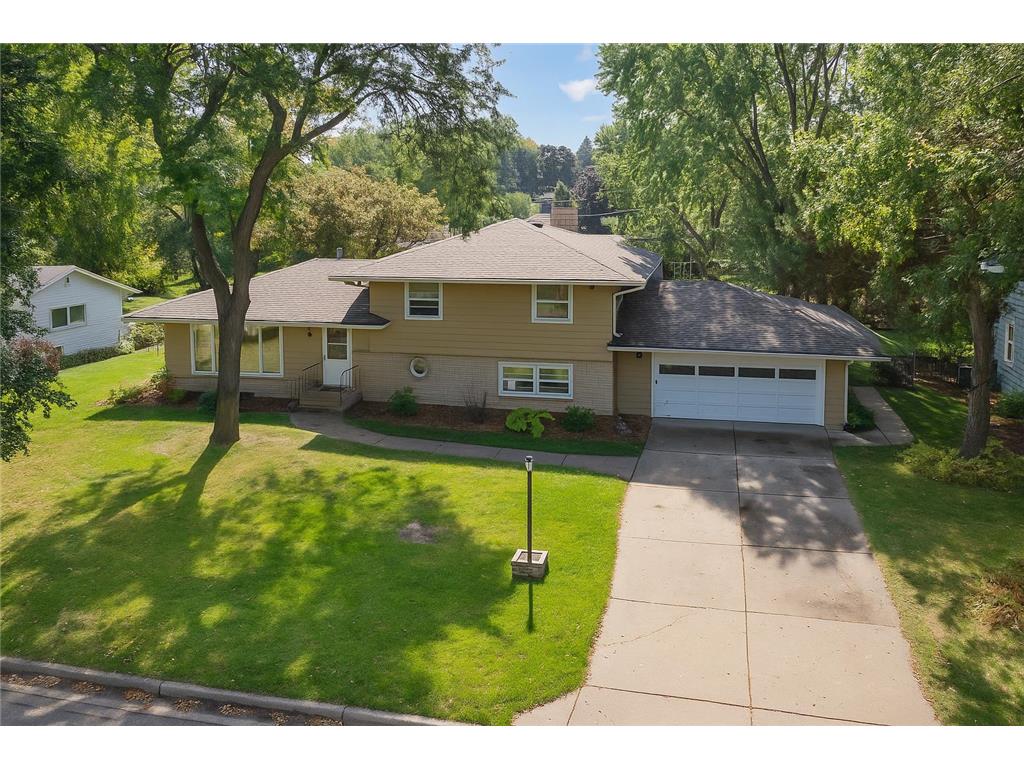 958 Woodlynn Avenue Roseville MN 55113 6816335 image1