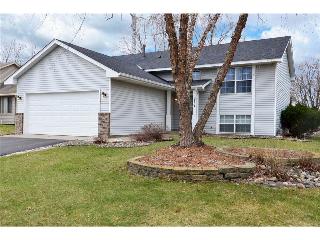 9581 78th Street S Cottage Grove MN 55016 6359160 image1