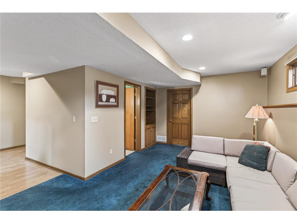 9585 72nd Street S Cottage Grove MN 55016 7046008 image32