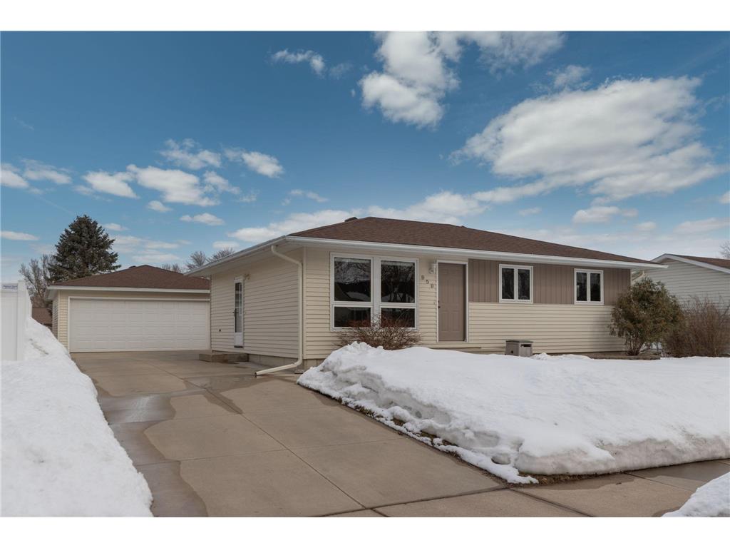 959 18th Street SE Rochester MN 55904 6343717 image1