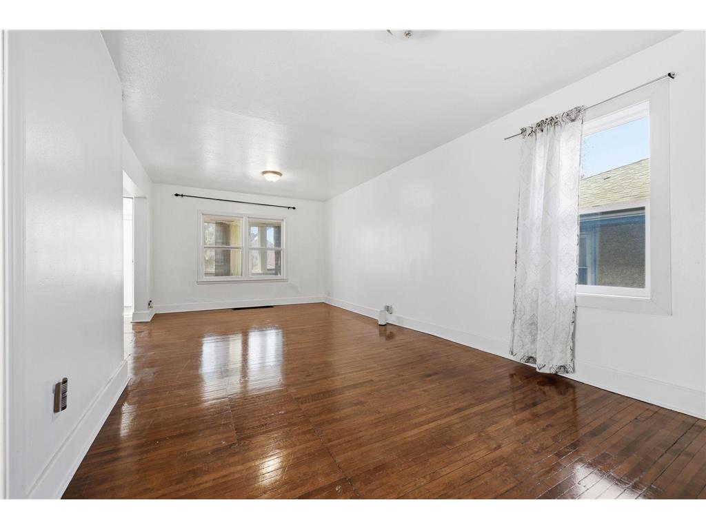 959 Jenks Avenue Saint Paul MN 55106 7076839 image10