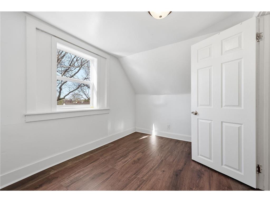 959 Jenks Avenue Saint Paul MN 55106 7076839 image25
